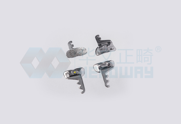 磨牙平移颊面管